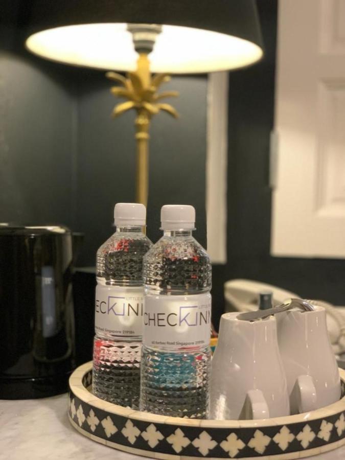 Check-Inn At Little India Singapore Bagian luar foto
